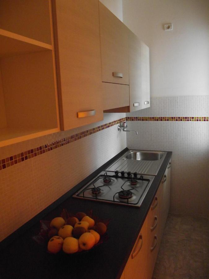 Bike And Breakfast Apartments Pietra Ligure Ngoại thất bức ảnh